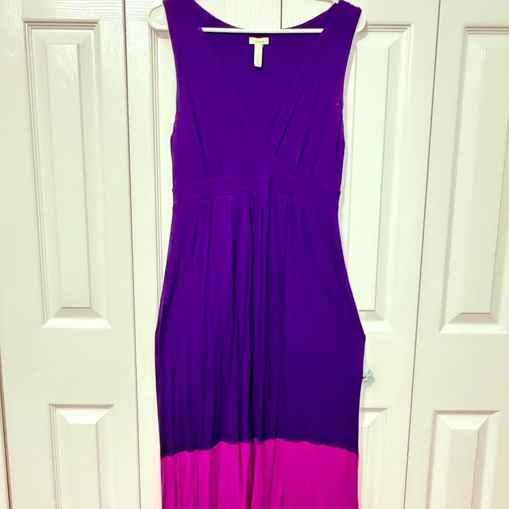 💜 Soma Colorblock Maxi Dress – Size M